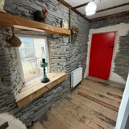 Teach Neil Mhanais Дом отдыха *